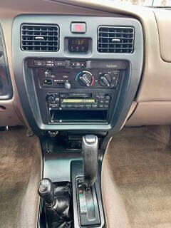 1999 Toyota 4Runner SR5