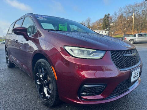 2022 Chrysler Pacifica Touring L