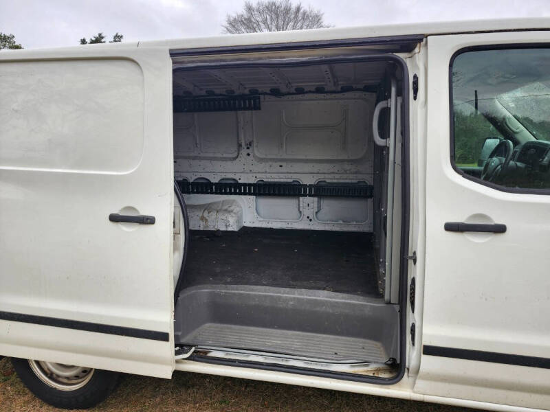 2019 Nissan NV 1500 S