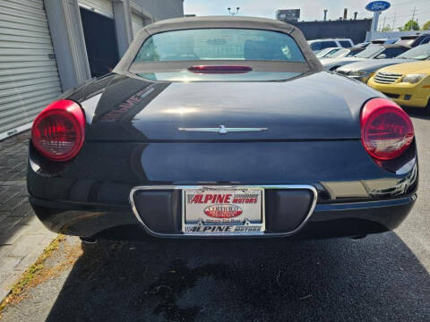 2002 Ford Thunderbird Deluxe