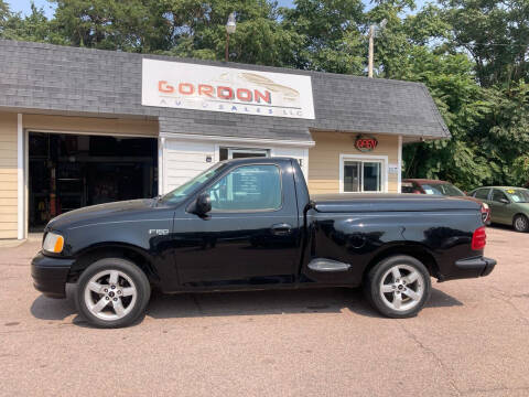 2000 Ford F-150 for sale at Gordon Auto Sales LLC in Sioux City IA