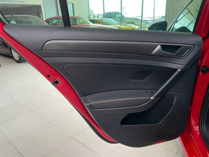 2020 Volkswagen Golf GTI Autobahn