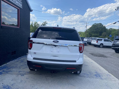 2018 Ford Explorer