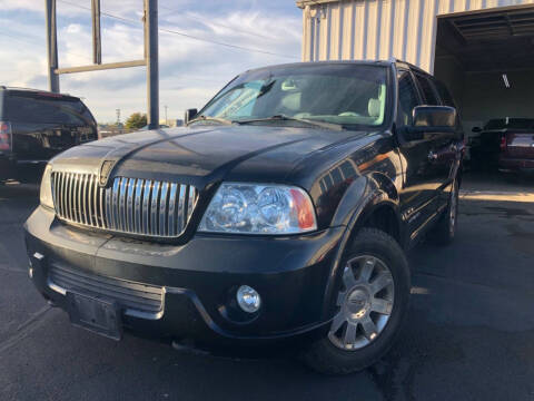 2004 Lincoln Navigator