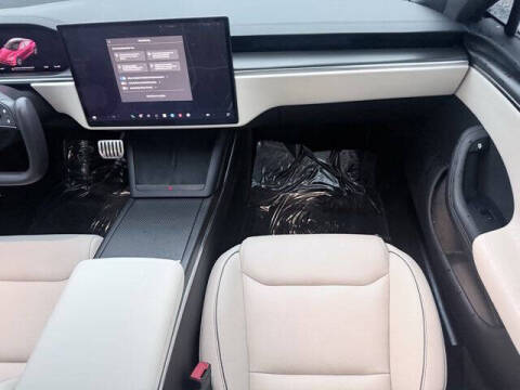 2023 Tesla Model S Plaid