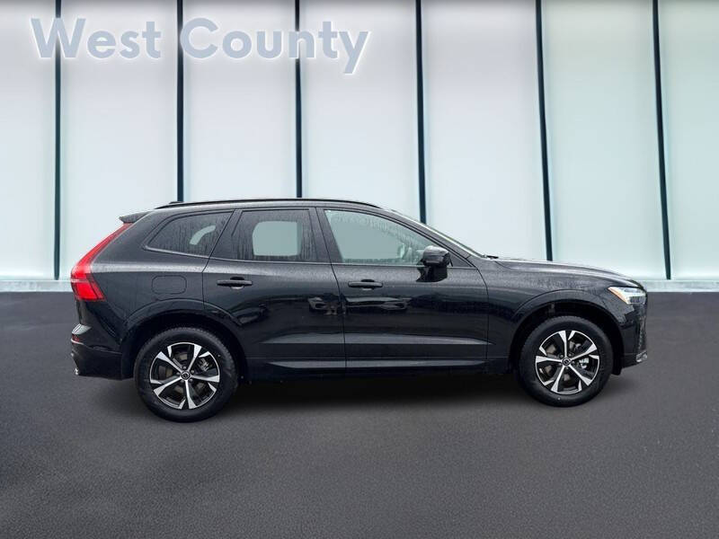2026 Volvo XC60 B5 Core