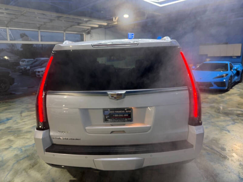 2016 Cadillac Escalade Premium Collection