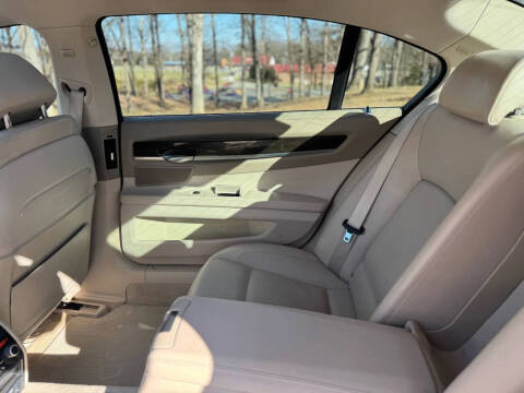 2013 BMW 7 Series 740Li xDrive