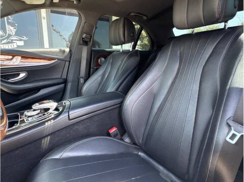 2017 Mercedes-Benz E-Class E 300 4MATIC