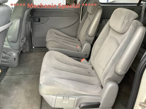 2005 Dodge Grand Caravan SXT