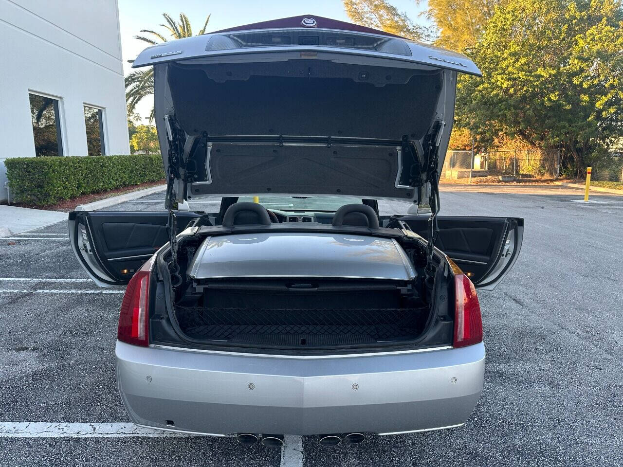 2008 Cadillac XLR  - $23,900