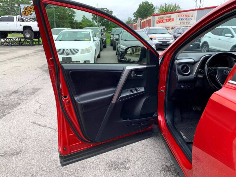 2017 Toyota RAV4 XLE