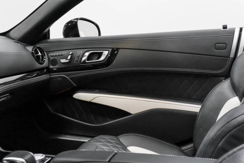 2015 Mercedes-Benz SL-Class SL 63 AMG