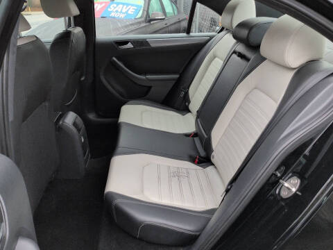 2016 Volkswagen Jetta 1.8T Sport