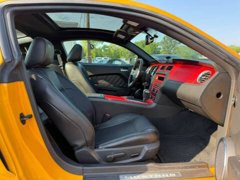 2012 Ford Mustang V6 Premium