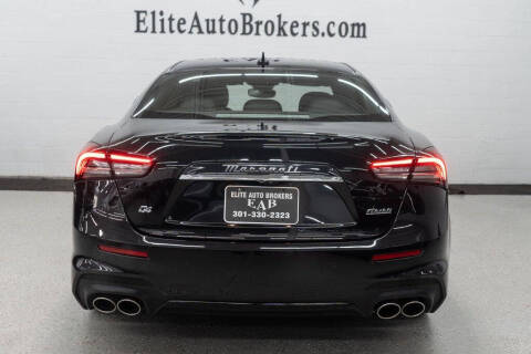 2022 Maserati Ghibli Modena Q4