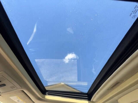 2012 Cadillac Escalade Platinum Edition