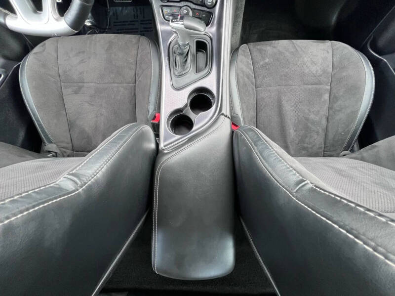 2015 Dodge Challenger SRT 392