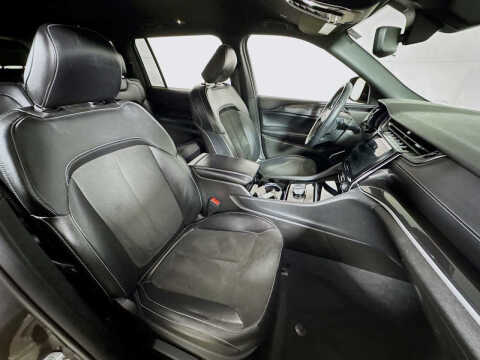 2022 Jeep Grand Cherokee L Altitude