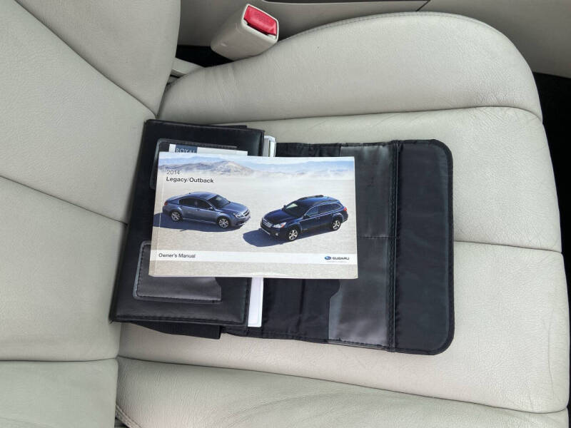 2014 Subaru Outback 2.5i Premium