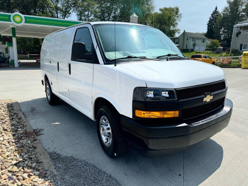 2019 Chevrolet Express Cargo Work Van photo 8