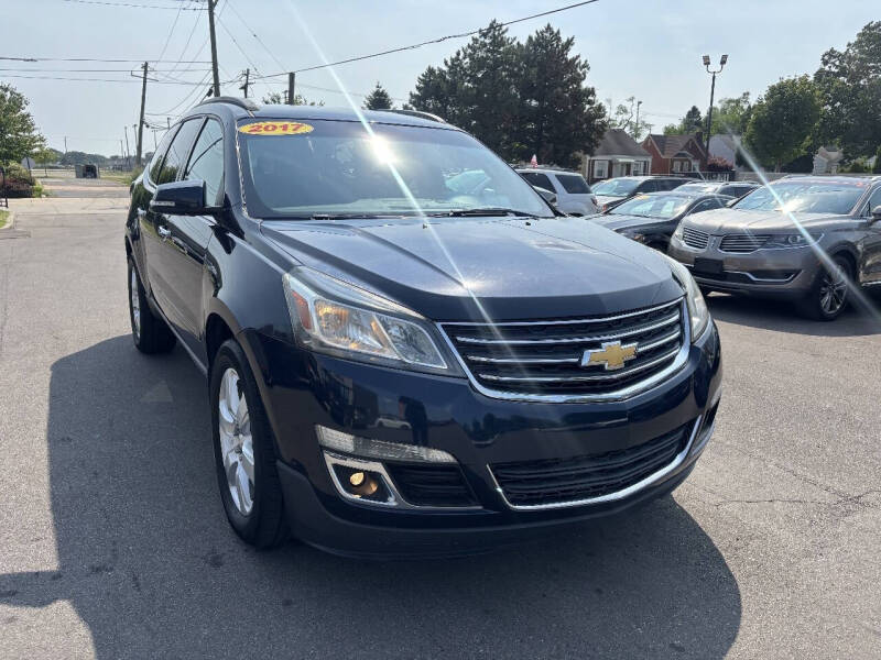 2017 Chevrolet Traverse LT
