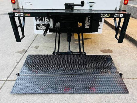 2016 Isuzu NPR DSL REG AT