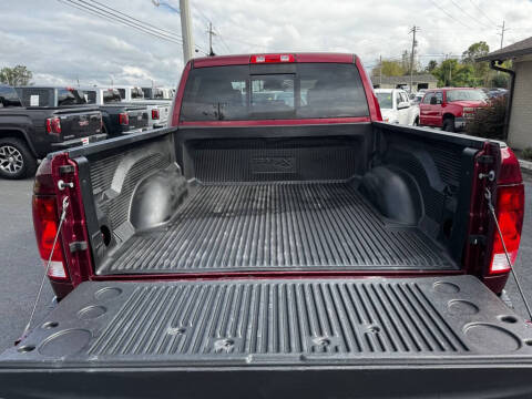 2018 RAM 1500 SLT