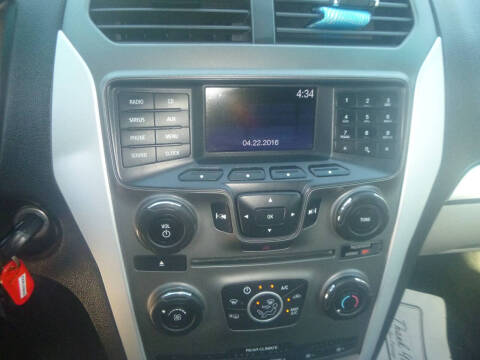 2015 Ford Explorer
