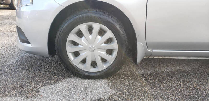 2015 Nissan Versa 1.6 SV