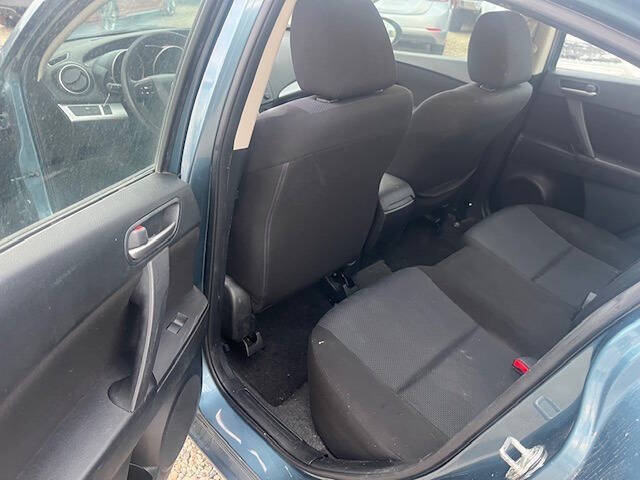 2011 Mazda MAZDA3 i Touring