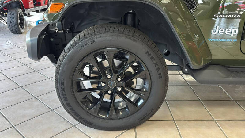 2024 Jeep Wrangler Sahara 4xe