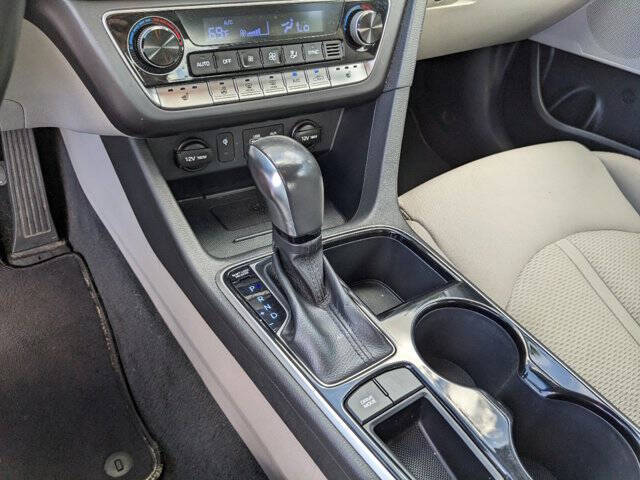 2019 Hyundai Sonata 21
