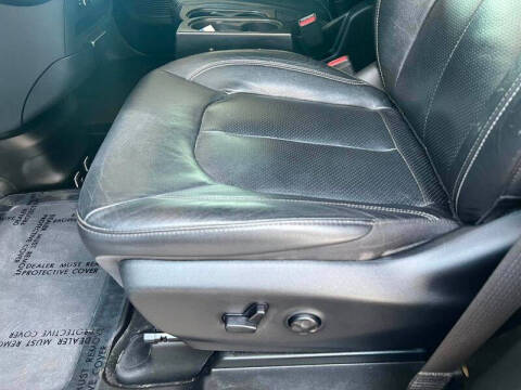 2020 Chrysler Pacifica Touring L