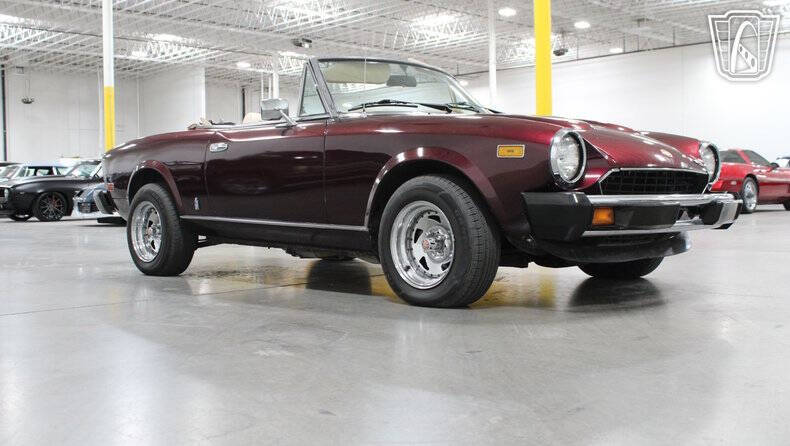 1982 FIAT 2000 Spider