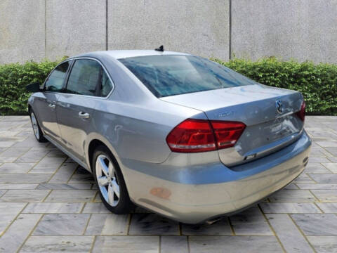 2012 Volkswagen Passat SE PZEV