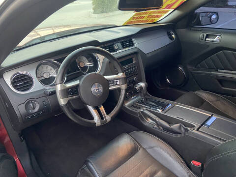 2010 Ford Mustang V6