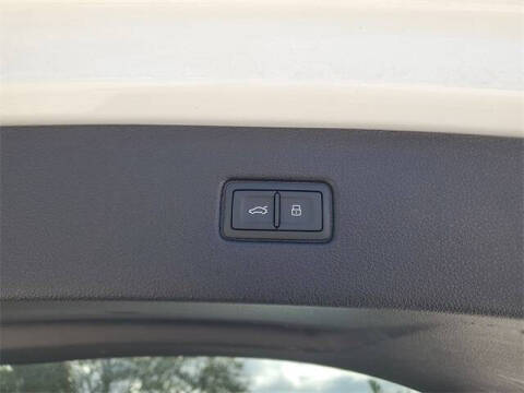 2020 Audi Q7 quattro Premium Plus 55 TFSI