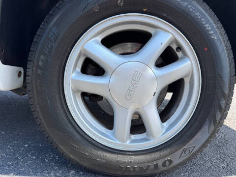 2004 GMC Envoy SLE