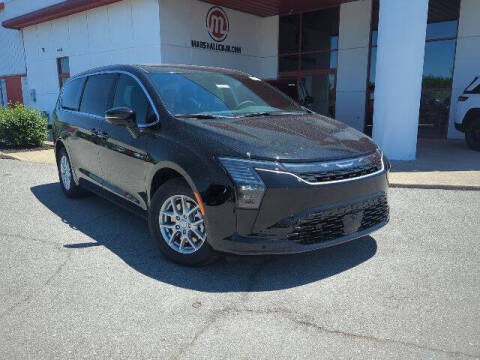 2027 Chrysler Pacifica Select