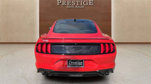 2021 Ford Mustang EcoBoost