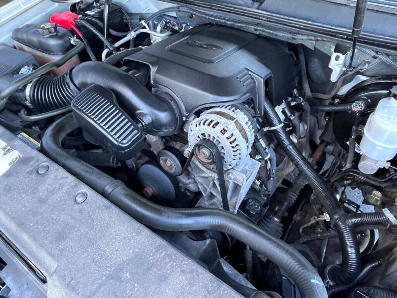 2011 Cadillac Escalade Premium