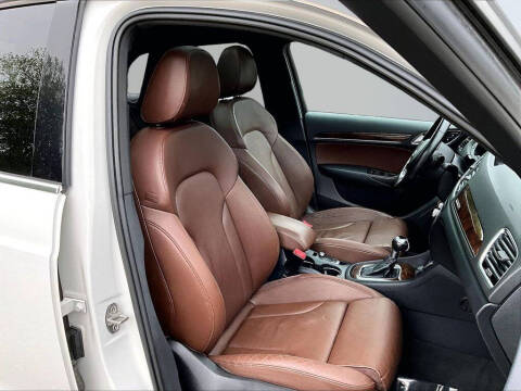 2017 Audi Q3 2.0T quattro Premium Plus