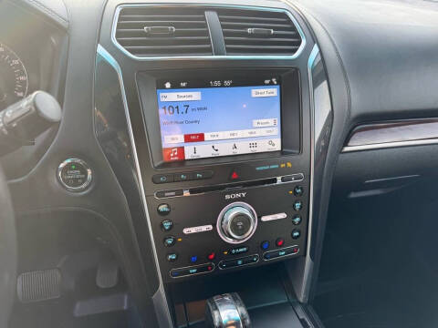 2017 Ford Explorer Platinum