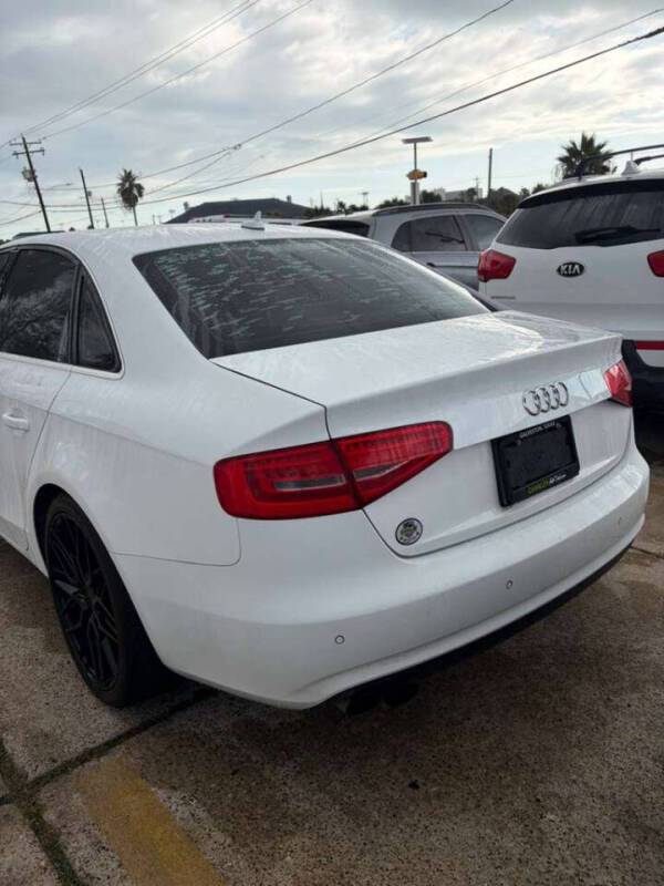 2013 Audi A4 2.0T quattro Premium Plus