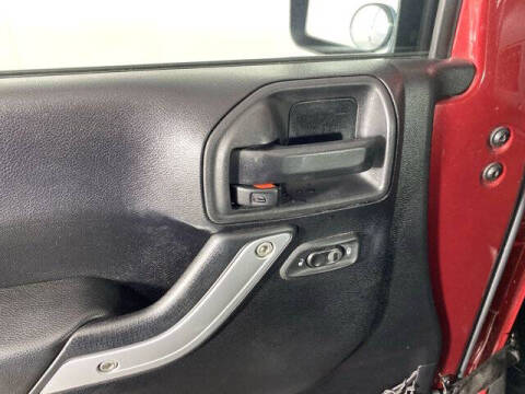 2012 Jeep Wrangler Sahara