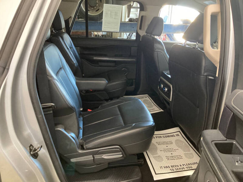 2024 Ford Expedition MAX XLT