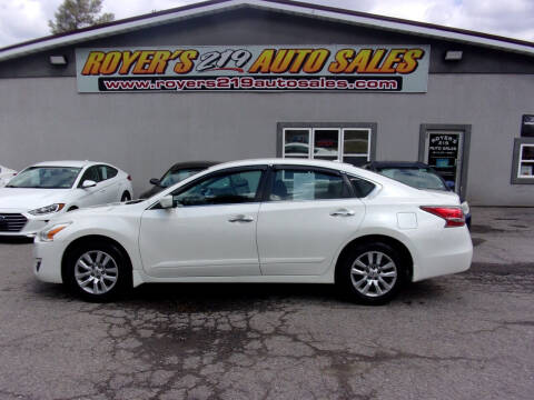 2015 Nissan Altima for sale at ROYERS 219 AUTO SALES in Dubois PA