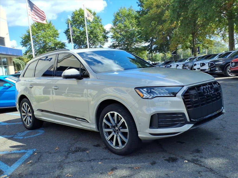 2023 Audi Q7 quattro Premium Plus 45 TFSI