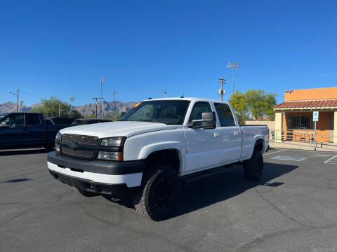 2004 Chevrolet Silverado 2500HD for sale at CAR WORLD in Tucson AZ